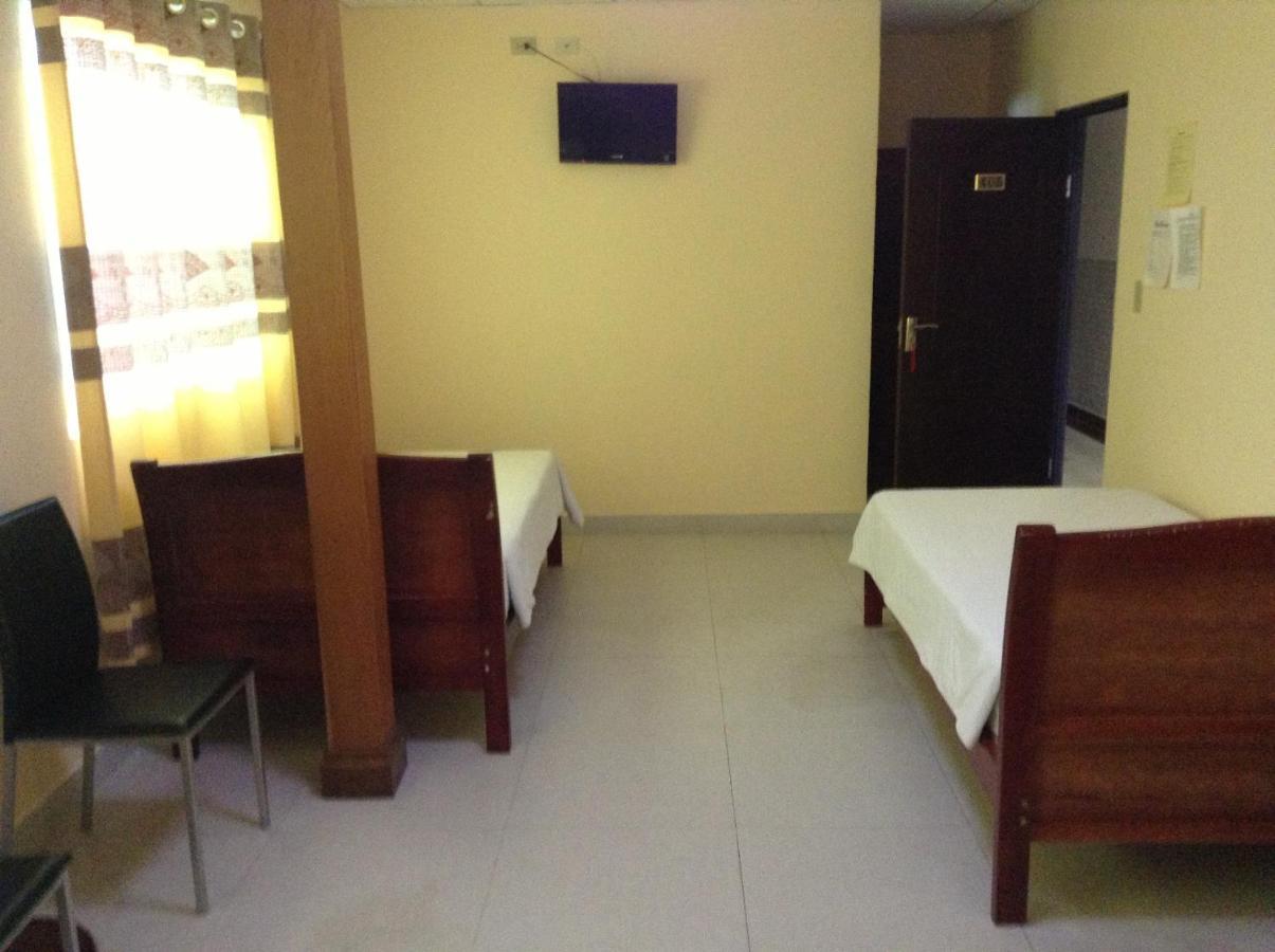 Hotel Cristina Bocas Town Exterior foto